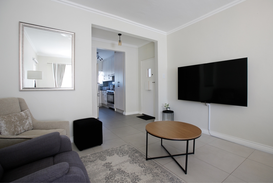 2 Bedroom Property for Sale in Wynberg Upper Western Cape